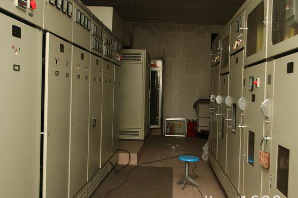 乌伊岭控制柜-防尘控制柜的适用场合